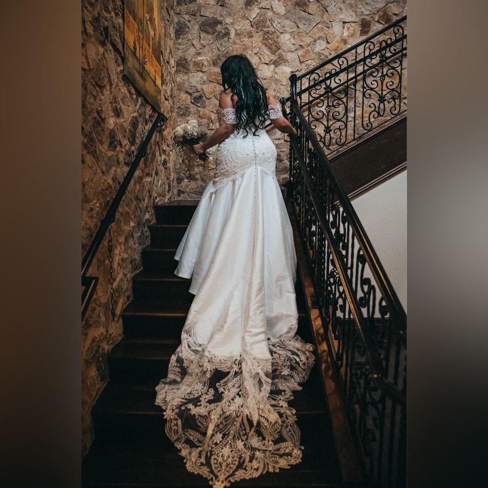 Plus Size LUX Mermaid Wedding Gown